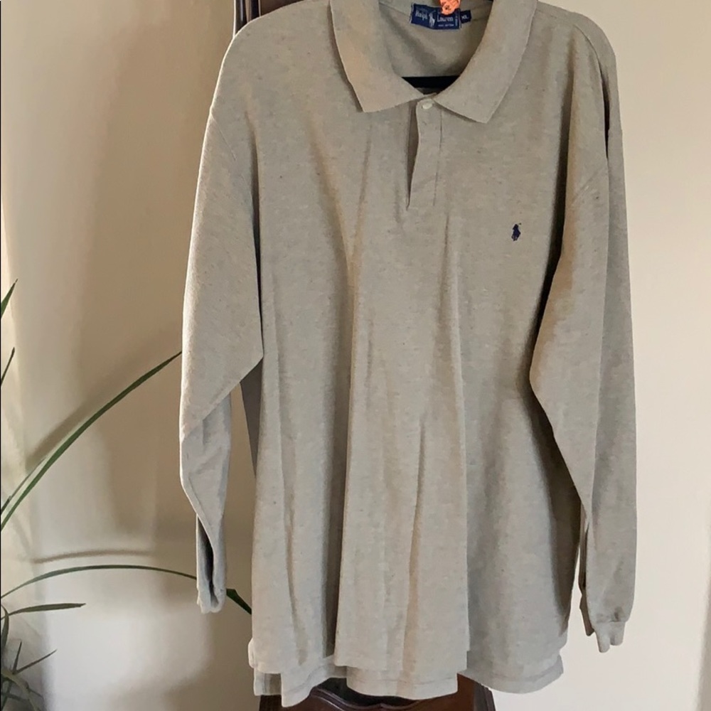 Ralph Lauren polo. Size XL.